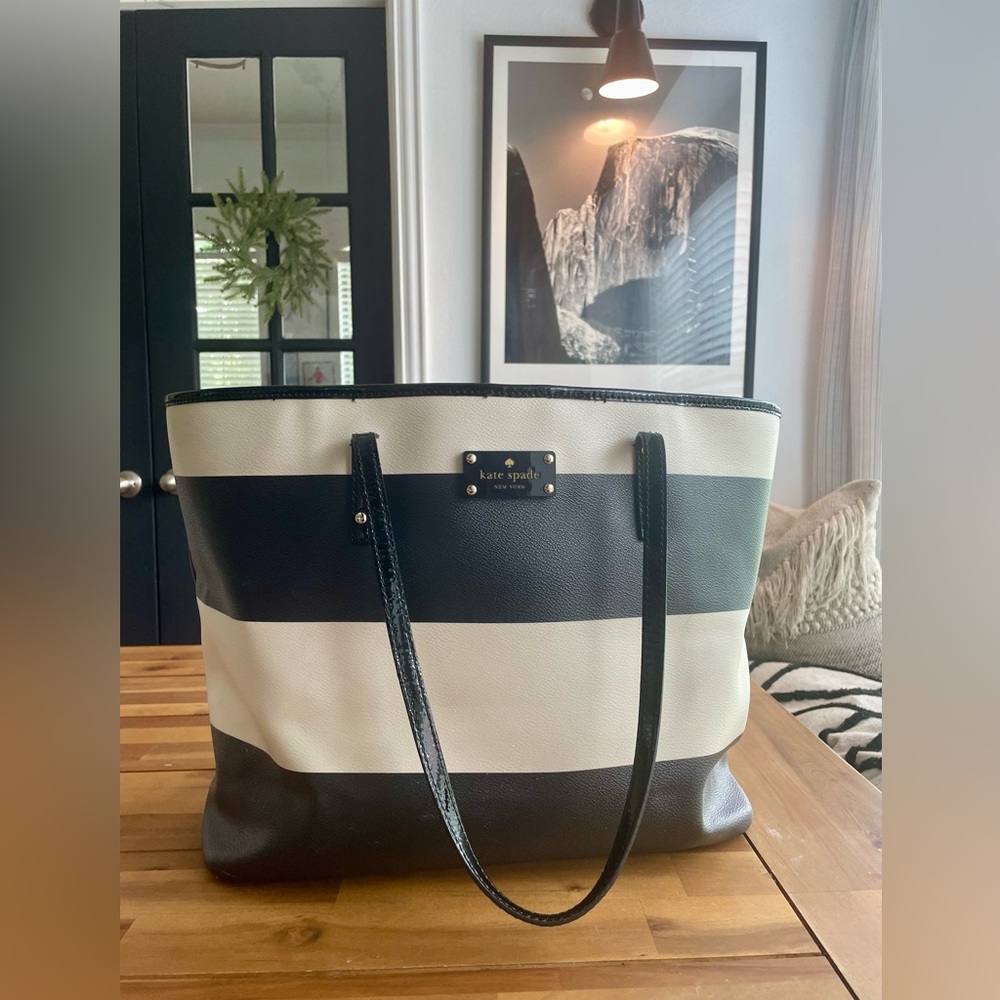 Large Kate Spade ♠️ Tote